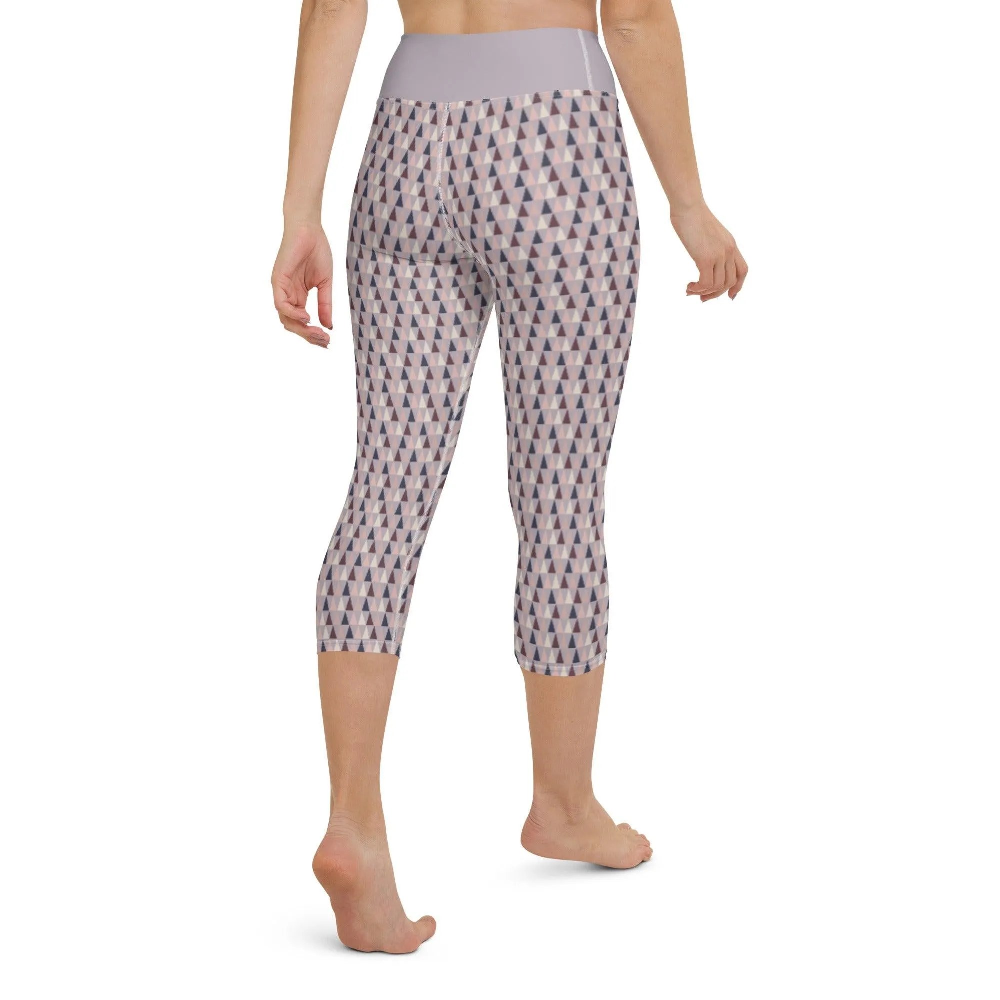 Lilac Triangle Women's Capri Yoga Pants