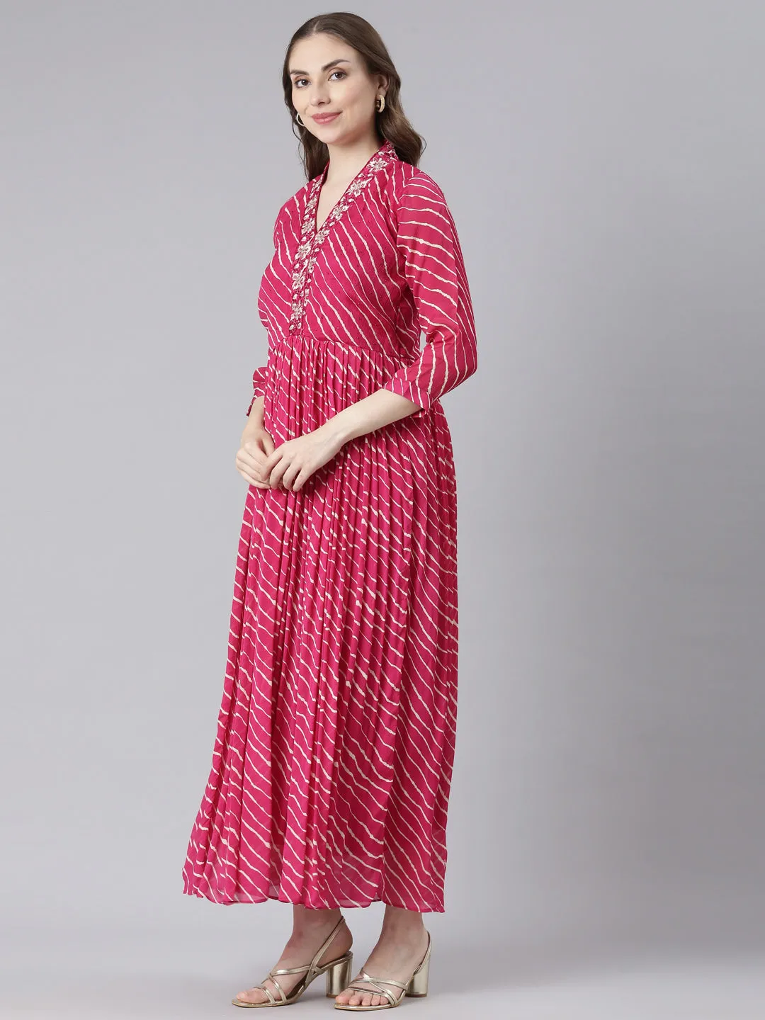 Neerus Pink Cotton Straight Casual Ethnic Motifs Maxi Dresses