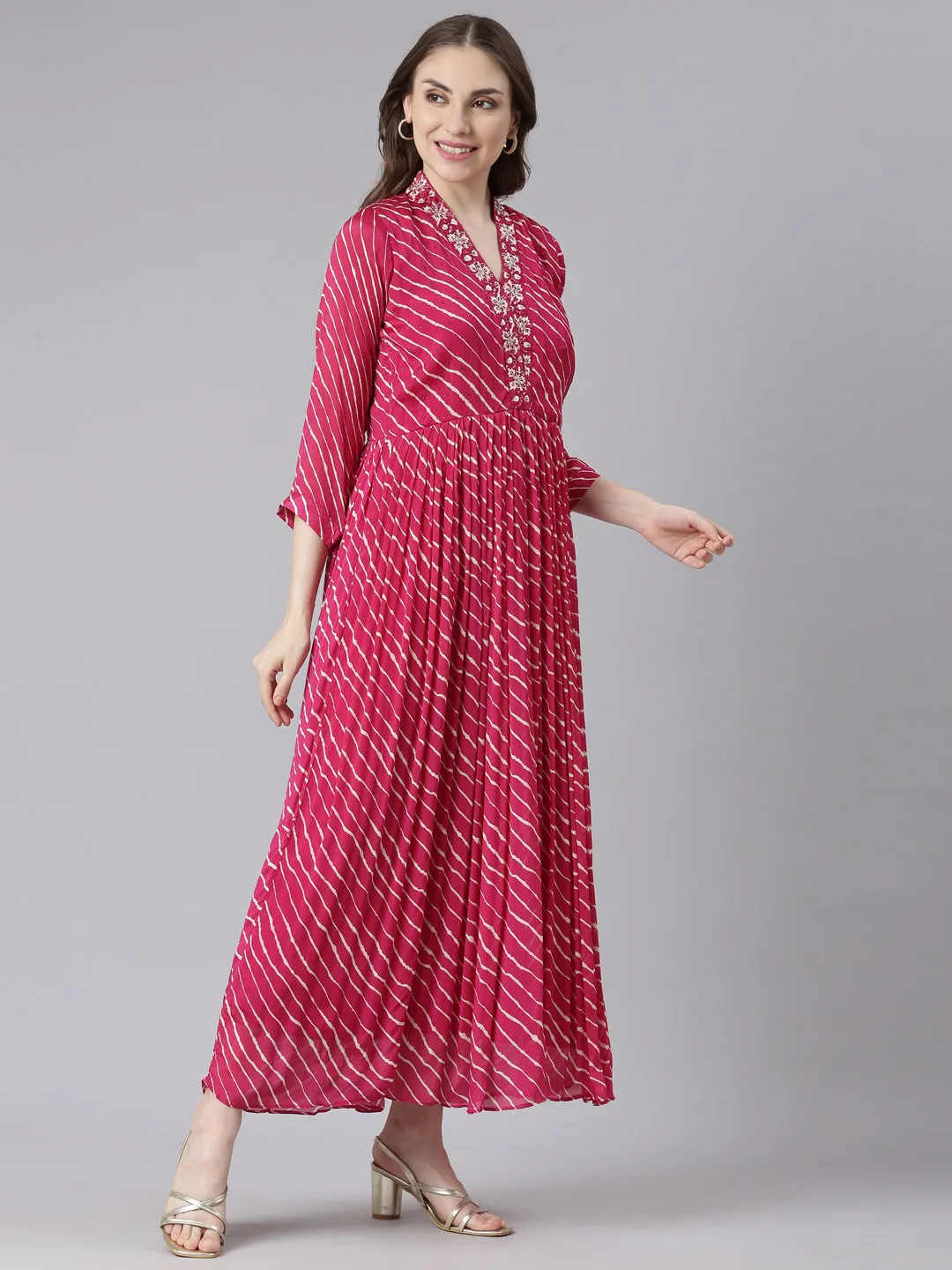 Neerus Pink Cotton Straight Casual Ethnic Motifs Maxi Dresses