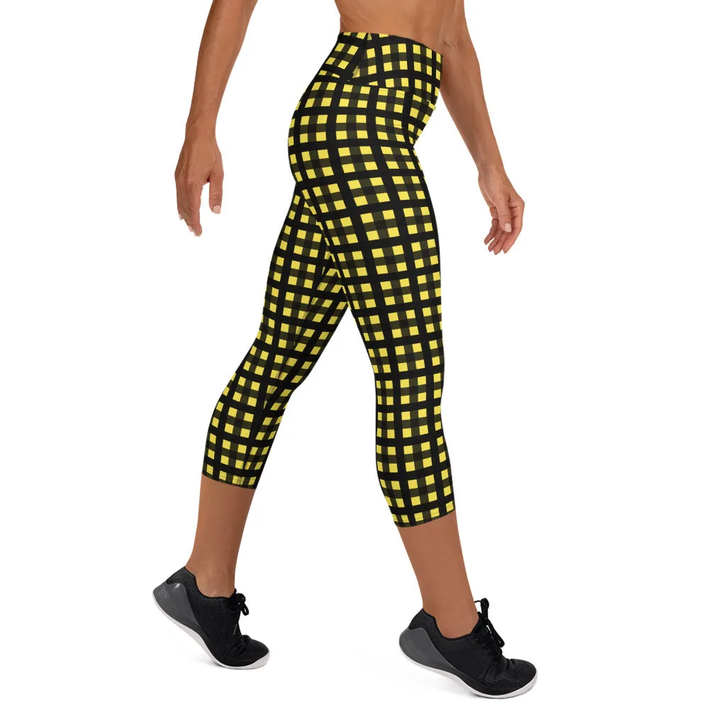 Yellow Buffalo Capris Leggings, Plaid Print Yoga Capri Women's Tights- Made in USA/EU